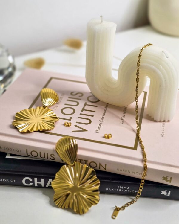 Boucles d’oreilles SOLÉA – Pampilles plissées dorées